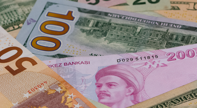 Geldüberweisungen in die Türkei ohne hohe Gebühren.
