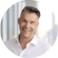 Remote Chat-Moderator  | Personal Assistant