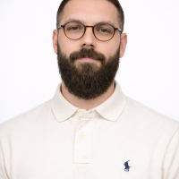 Customer Support & Operations Specialist Multilingual • IT-Oriented • Process-Driven | Assistent der Geschäftsleitung