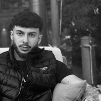 Ich beherrsche die deutsche Sprache genauso wie meine Muttersprache, für mich ist es alles interessant was die Sprache deutsch betrifft  | Assistent der Geschäftsleitung