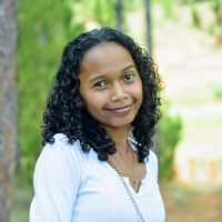 Faire des publicites en ligne comme publication ,partages. Traduction ,redaction | Kundenservice Outsourcing