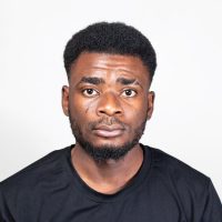 Ich habe ein Zeugnis als Medizinischelabowissenschaftler | Suche Assistentin