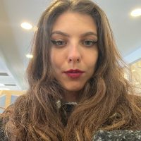 Kundenservice oder. Übersetzungen | Assistentin gesucht