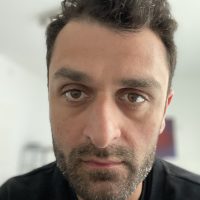 Übersetzer | Assistant Services
