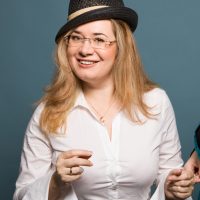 VIRTUELLE ASSISTENZ / SHOPIFY / DATENERFASSUNG / BILDBEARBEITUNG / CONTENT CREATOR / TEXTER /KI/ CANVA | Assistent der Geschäftsleitung