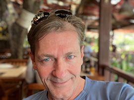 Content Moderator / Chat Moderator