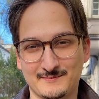 Remote-Mitarbeiter für Übersetzung, Texterstellung und Coaching | Geo Arbitrage