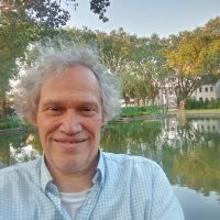 Immobilienmakler, Buchhalter | Suche Assistentin