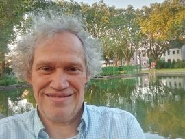 Immobilienmakler, Buchhalter